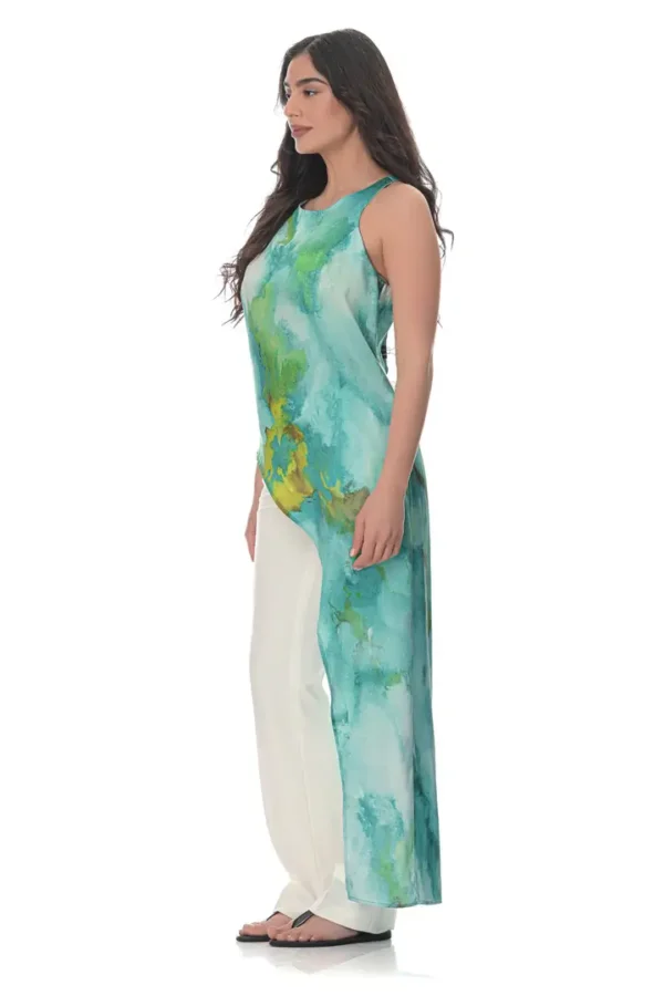 Blouse in Emerald Print - Image 2